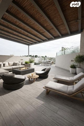 גג/ פנטהאוז