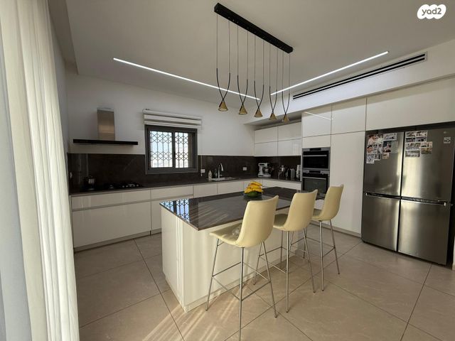 רמת נבון . הר כרמי