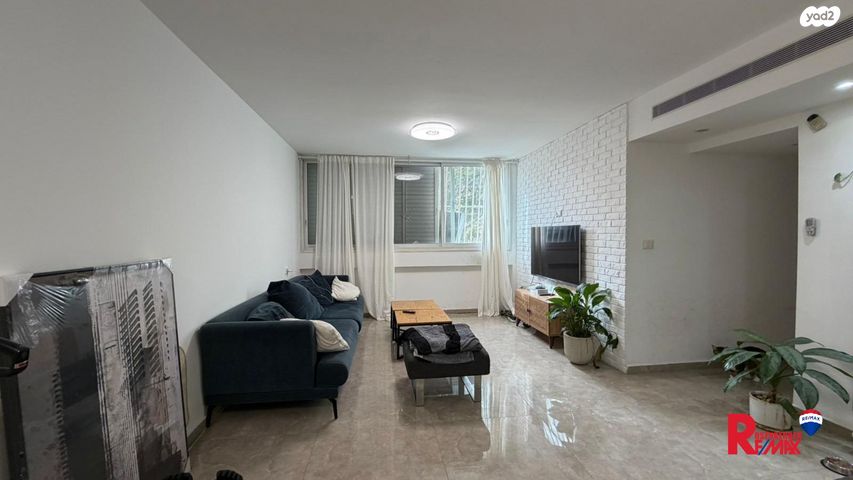 דרך הטייסים 98