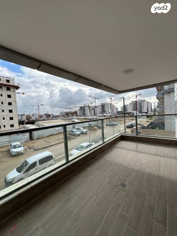 אפיקי הנחל / אופקים החדשה