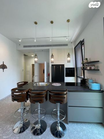 מונטיפיורי 