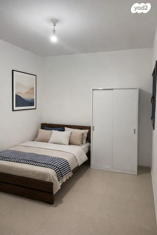 דירה, הרצליה