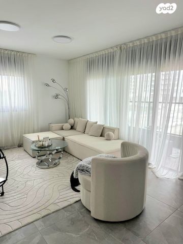 נורית הירש 1