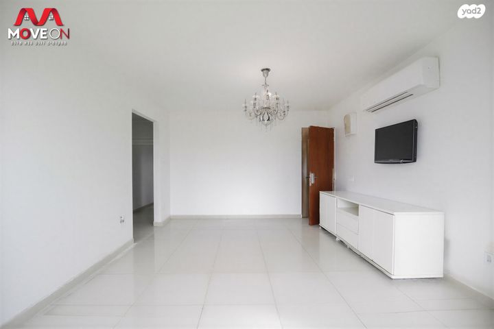 מודעת נכס, השעורה, שיכון ב, טבריה