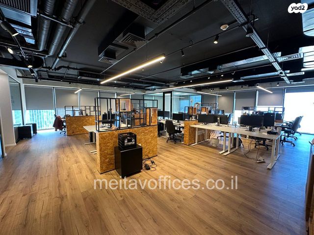 משרדים, מונטיפיורי, הרכבת, תל אביב יפו