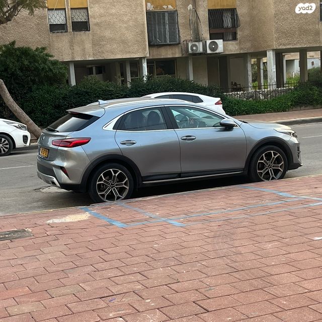 מודעת רכב קיה XCeed