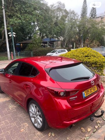 מודעת רכב מאזדה 3