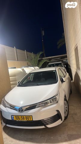 מודעת רכב טויוטה קורולה