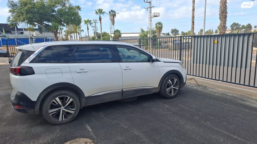 מודעת רכב פיג'ו 5008