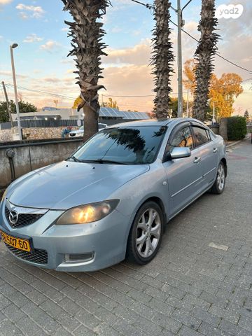 מודעת רכב מאזדה 3