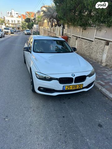 מודעת רכב ב מ וו סדרה 3