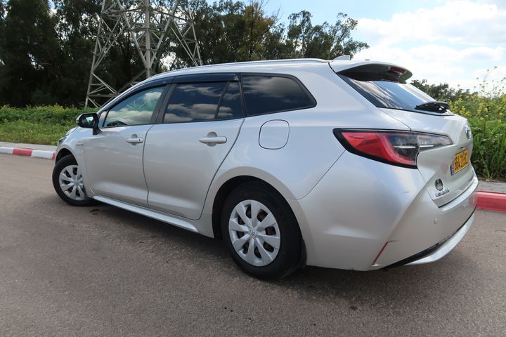 מודעת רכב טויוטה קורולה