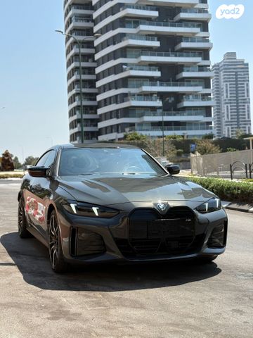 מודעת רכב ב מ וו i4