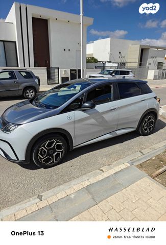 מודעת רכב בי.ווי.די דולפין