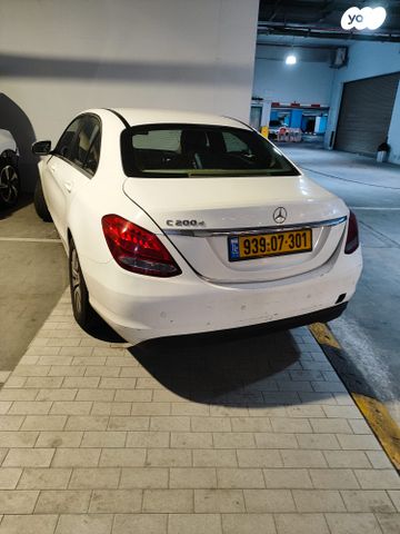 מודעת רכב מרצדס-בנץ C-class