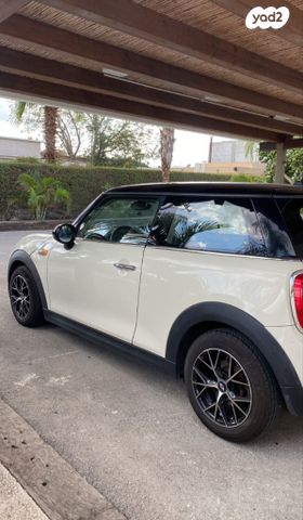 מודעת רכב מיני קופר