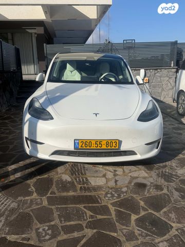 מודעת רכב טסלה מודל Y
