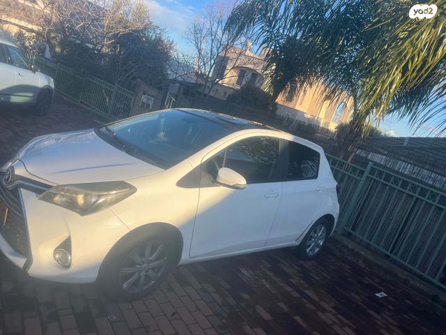 מודעת רכב טויוטה יאריס