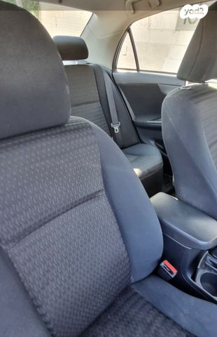 מודעת רכב טויוטה קורולה