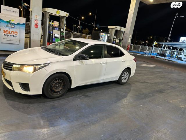 מודעת רכב טויוטה קורולה