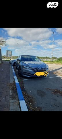 מודעת רכב סקודה סופרב