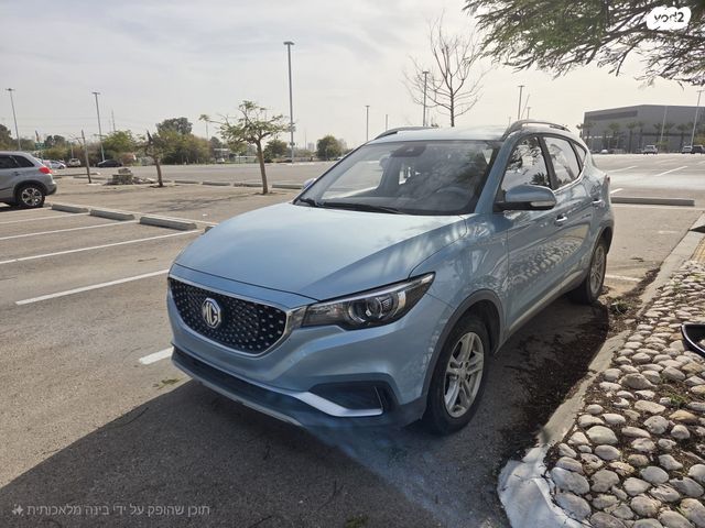 מודעת רכב אם ג'י ZS