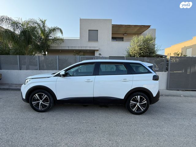 מודעת רכב פיג'ו 5008