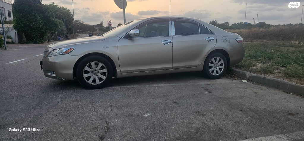 מודעת רכב טויוטה קאמרי