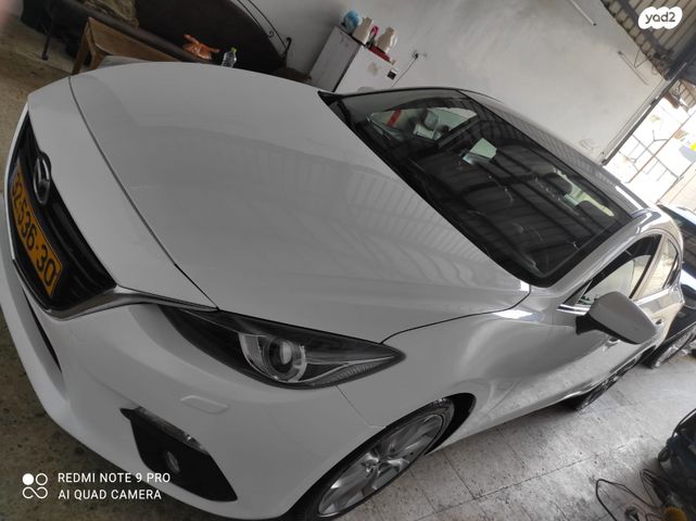 מודעת רכב מאזדה 3