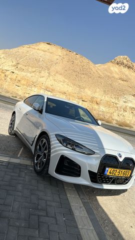 מודעת רכב ב מ וו i4