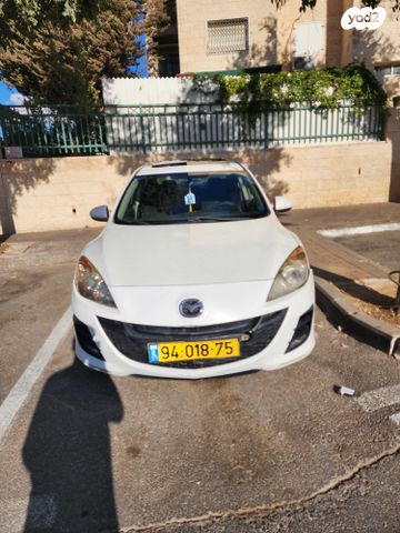 מודעת רכב מאזדה 3