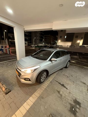 מודעת רכב יונדאי i20