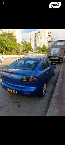 מודעת רכב מאזדה 3