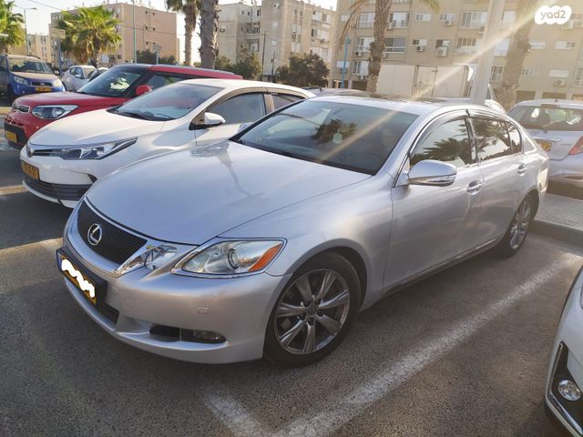 מודעת רכב לקסוס GS