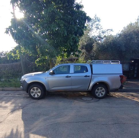 מודעת רכב איסוזו די-מקס