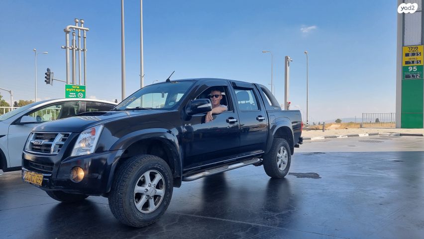 מודעת רכב איסוזו די-מקס