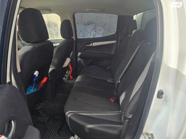 מודעת רכב איסוזו די-מקס