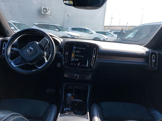 מודעת רכב וולוו XC40 1