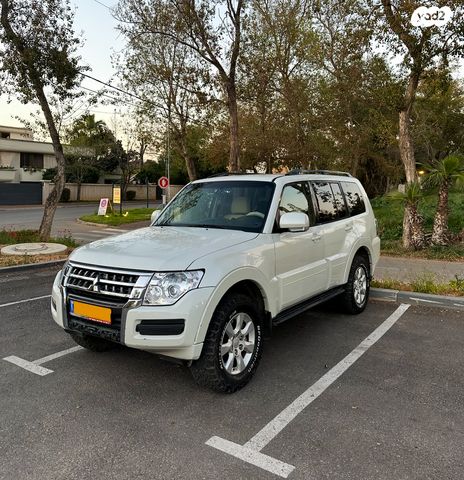 מודעת רכב מיצובישי פג'רו