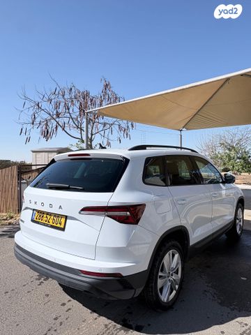 מודעת רכב סקודה קארוק