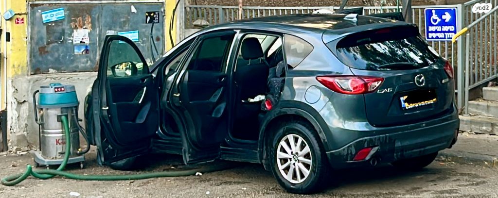 מודעת רכב מאזדה CX-5