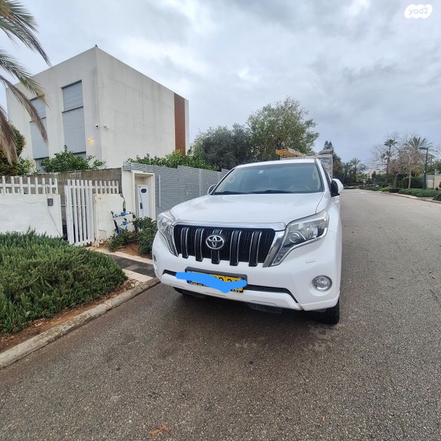 מודעת רכב טויוטה לנד קרוזר