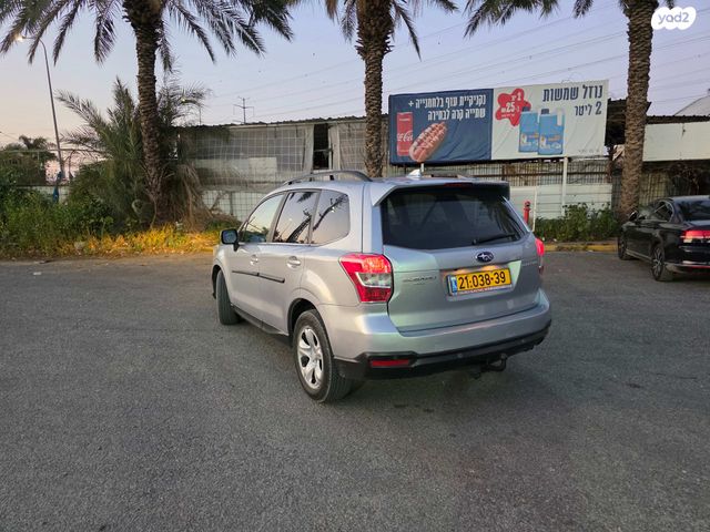 מודעת רכב סובארו פורסטר 2