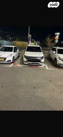 מודעת רכב מיצובישי אאוטלנדר