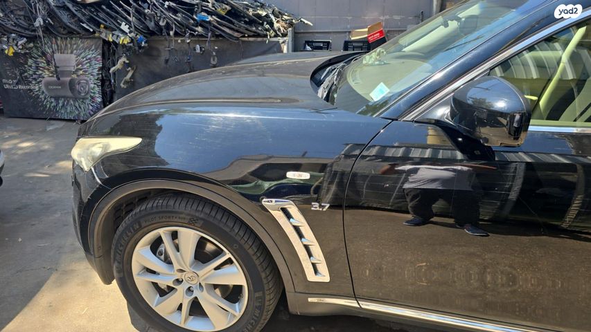 מודעת רכב אינפיניטי QX70