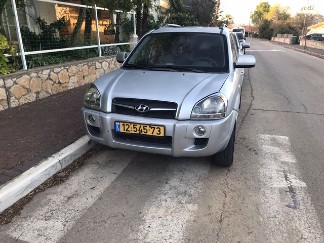 מודעת רכב יונדאי טוסון