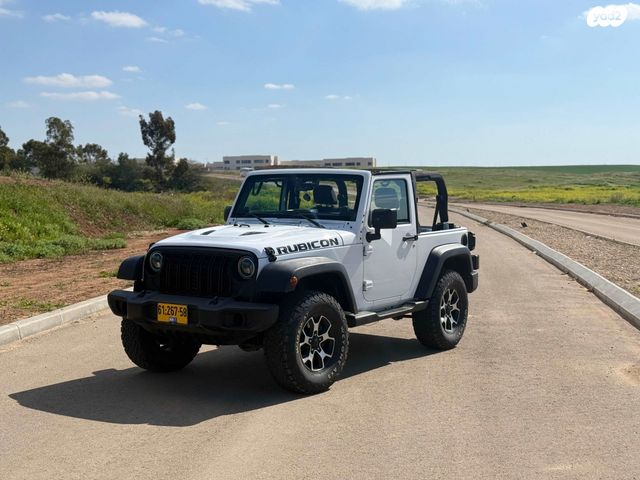 מודעת רכב ג'יפ רנגלר