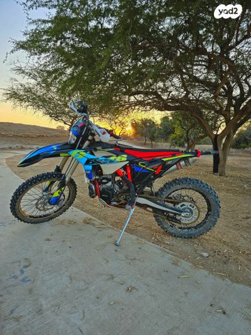 מודעת רכב בטא RR300