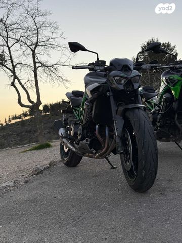 מודעת רכב קאוואסאקי Z900
