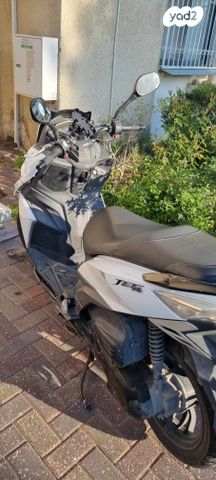 מודעת רכב סאן יאנג Jet 14 EVO